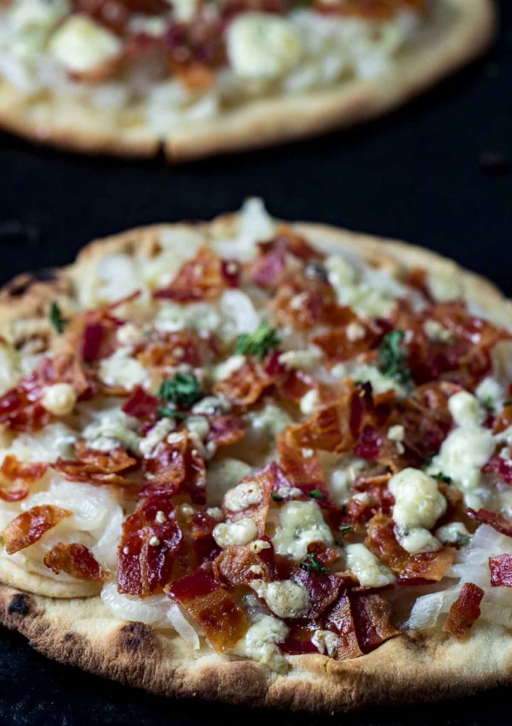 Easy Caramelized Onion Flatbread Pizza - Went Here 8 This