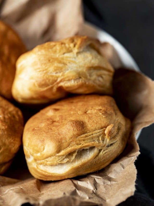 Air Fryer Canned Biscuits Story