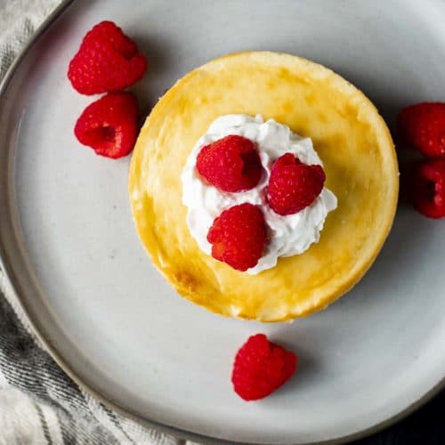 Air-Fryer Mini Cheesecakes