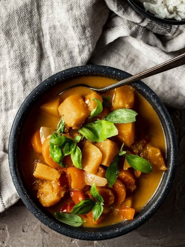 Spicy Thai Pumpkin Curry Story