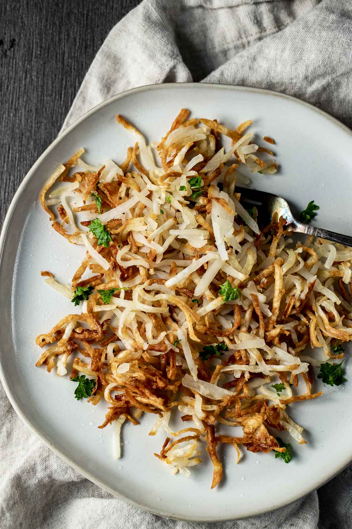 https://www.wenthere8this.com/wp-content/uploads/2022/05/air-fryer-hash-browns-4.jpg
